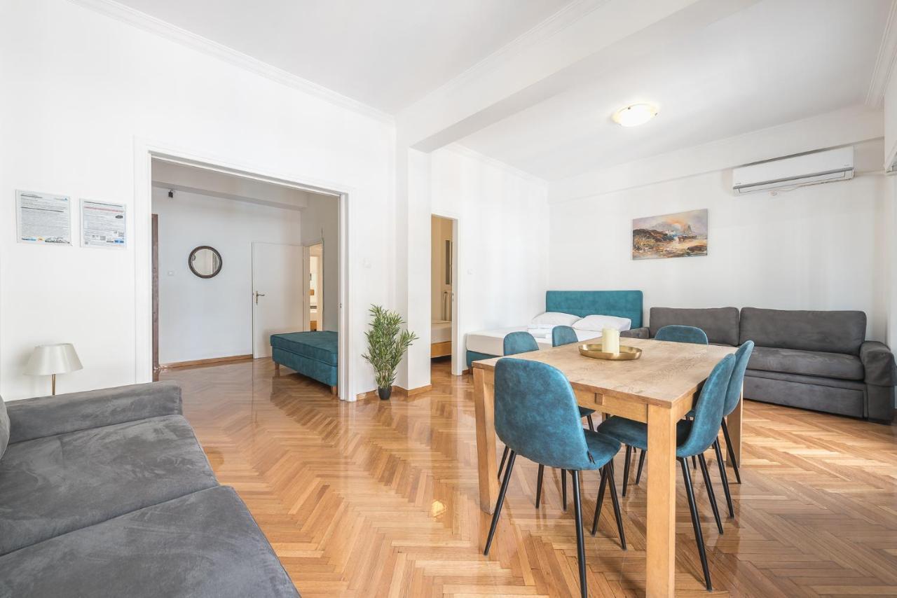 Victoria Sun Apartments Atene Esterno foto